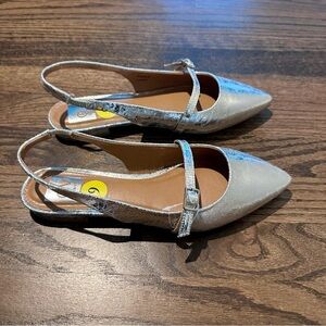 New Dolce Vita Silver Leather Sling Back Flats 6